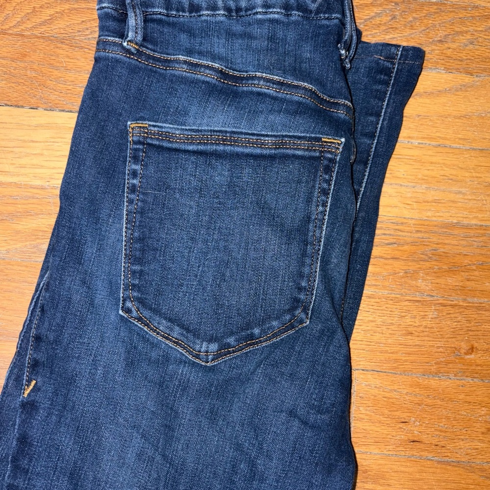 Women’s Dark Blue Jeans